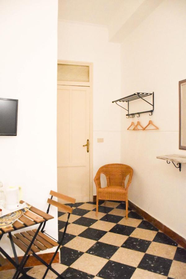 Casa Jolanda B&B Palermo Dış mekan fotoğraf