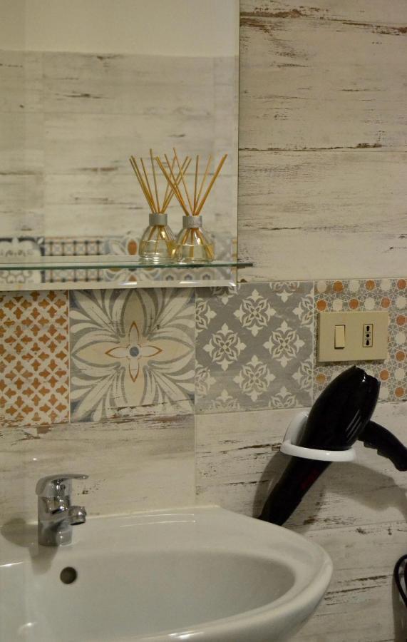 Casa Jolanda B&B Palermo Dış mekan fotoğraf